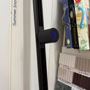 Magnetic track speaker