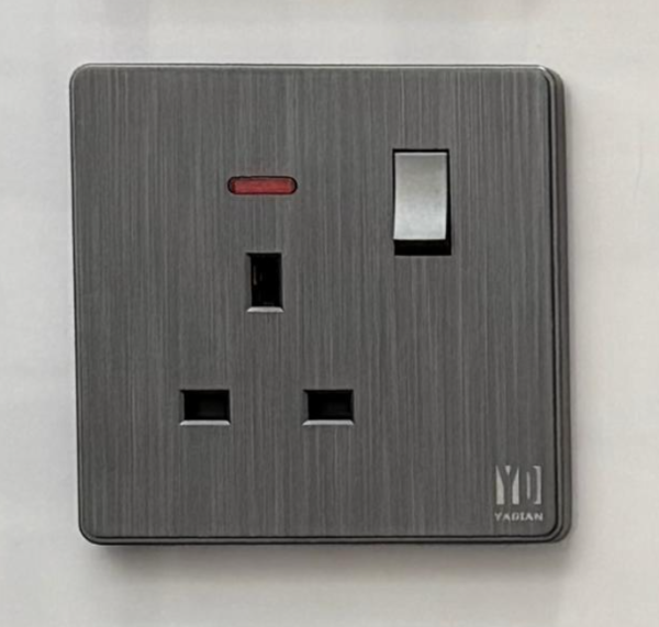Yadian Socket (Grey)